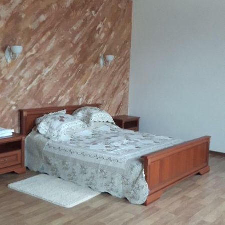 Ferienwohnung Киевская 43 Khorol Exterior foto